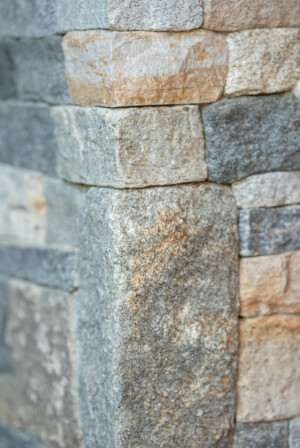 Princeton MA Boston Blend Close-up Corner Detail Unmistaken Stonecraft MA and Southern NH